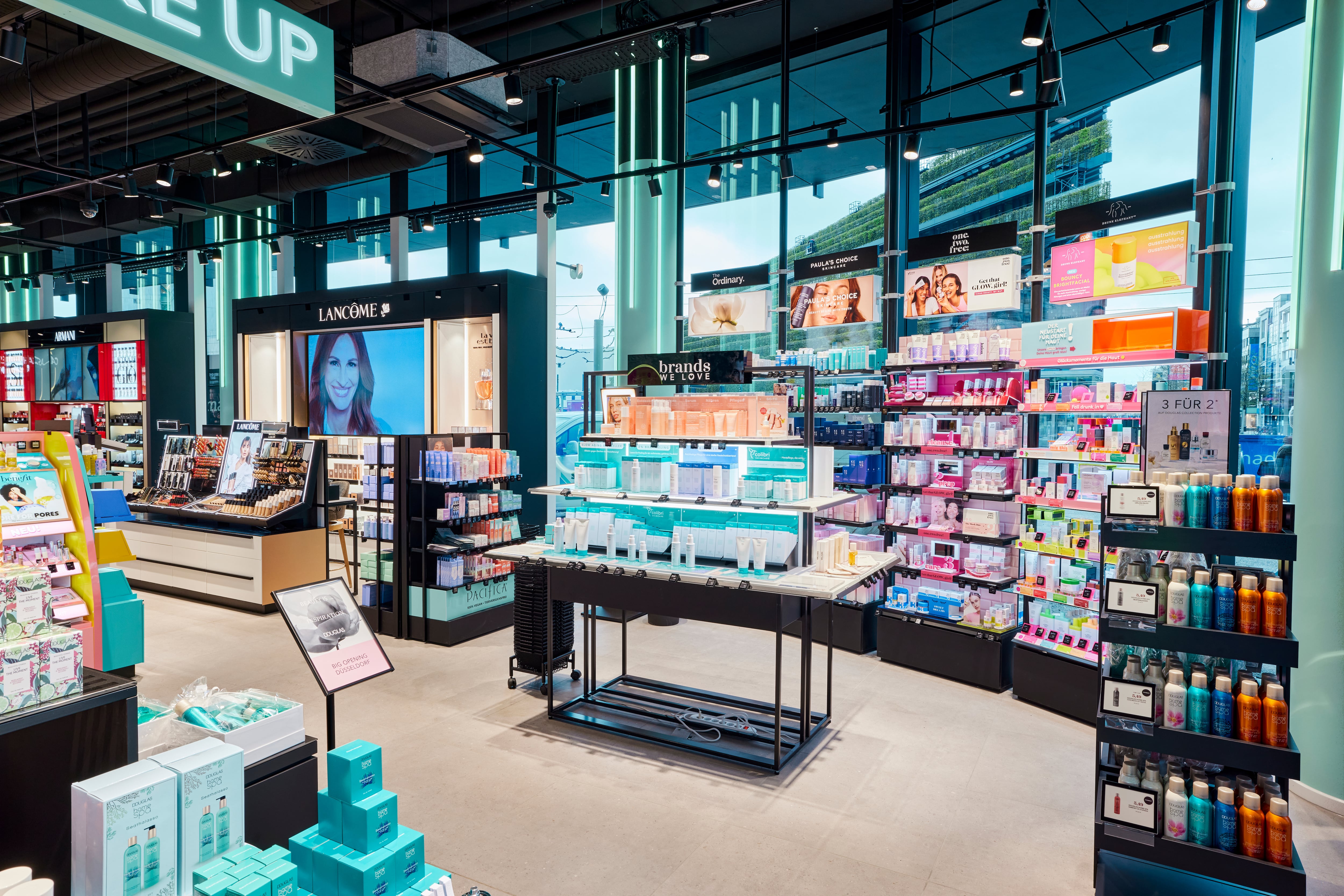 Douglas Group lowers forecast, cites cosmetics sales “slowdown” in Europe