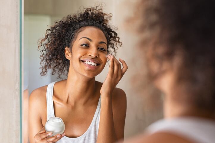 COVID-19 conversations: Moisture, vitamins and DIY trend in consumer beauty reviews
