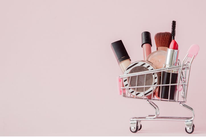 ecommerce_cosmetics_online_shopping_consumer.jpg