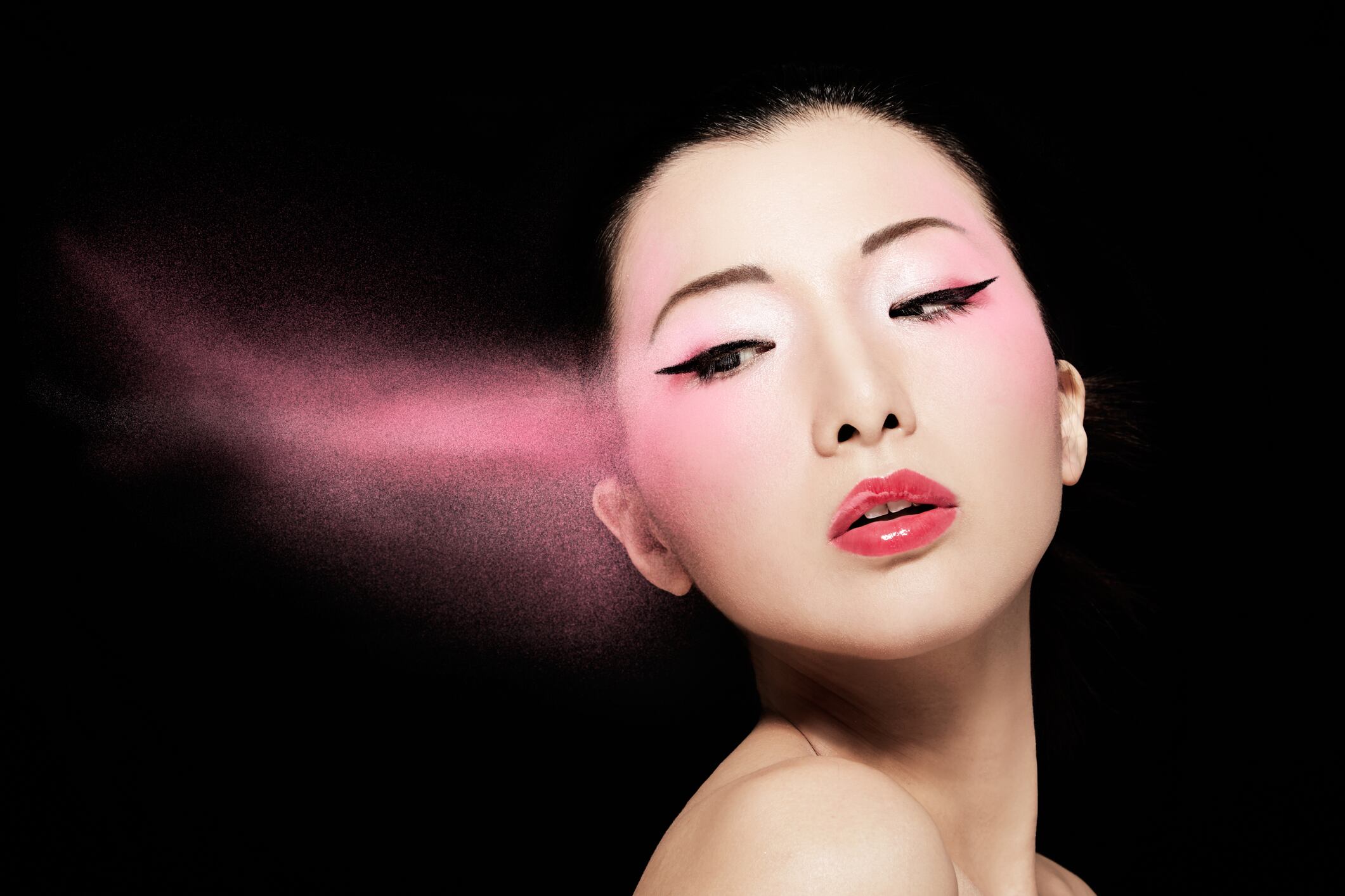 K-beauty-cosmetics-to-shift-to-C-beauty-and-J-beauty-interest-predicts-Euromonitor-International.jpg