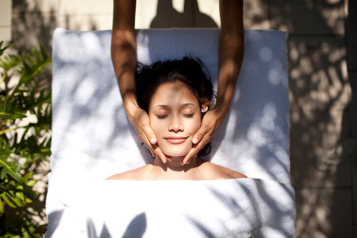 Facials induce brain relaxation and spark positive emotions: Study