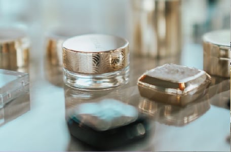 PROMOTIONAL FEATURE USE ONLY Meiyume makeup