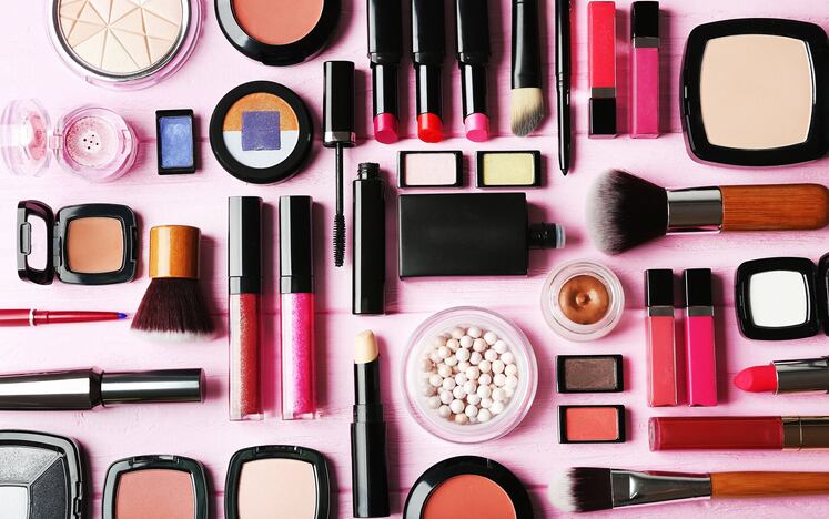 make-up_cosmetics_beauty_products_indie_brands_lipsticks.jpg