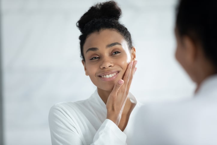 L-Oreal-patents-smart-skin-cleansing-facial-device-that-uses-audio-and-sensors.jpg