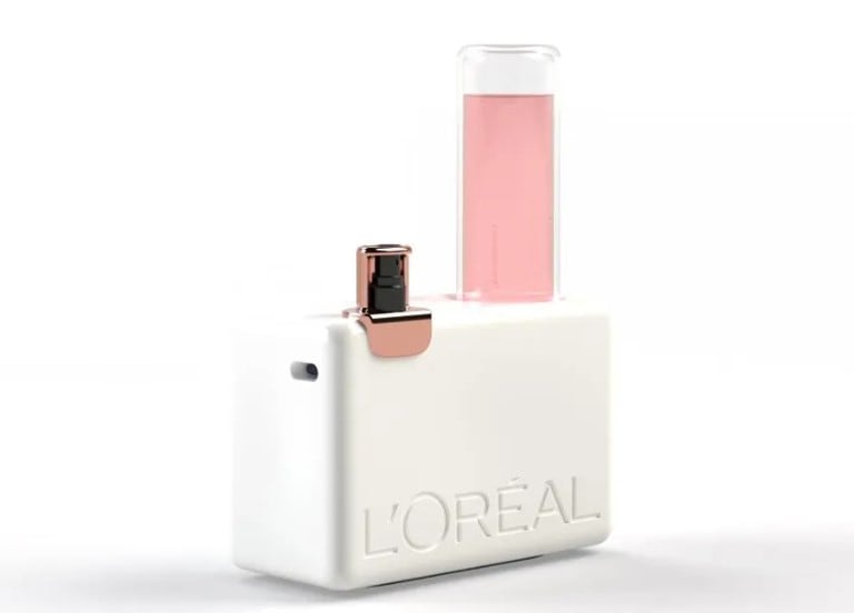 L'Oréal My Aura device at CES 2025