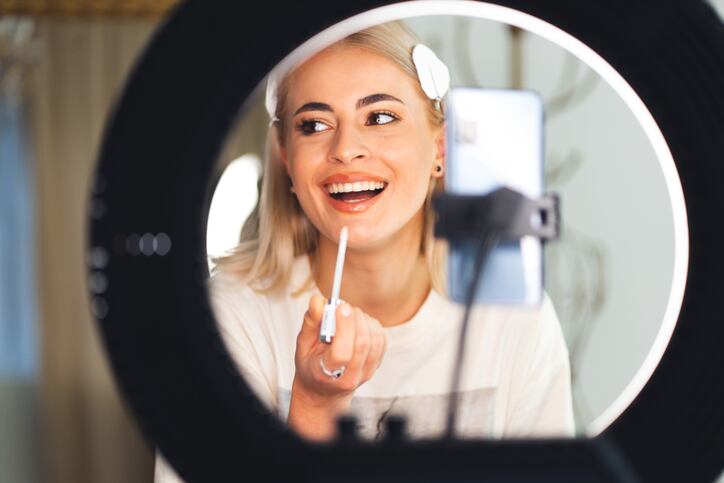 Do beauty influencers still have real ‘influence’? And more answers to your ‘selling on social’ questions