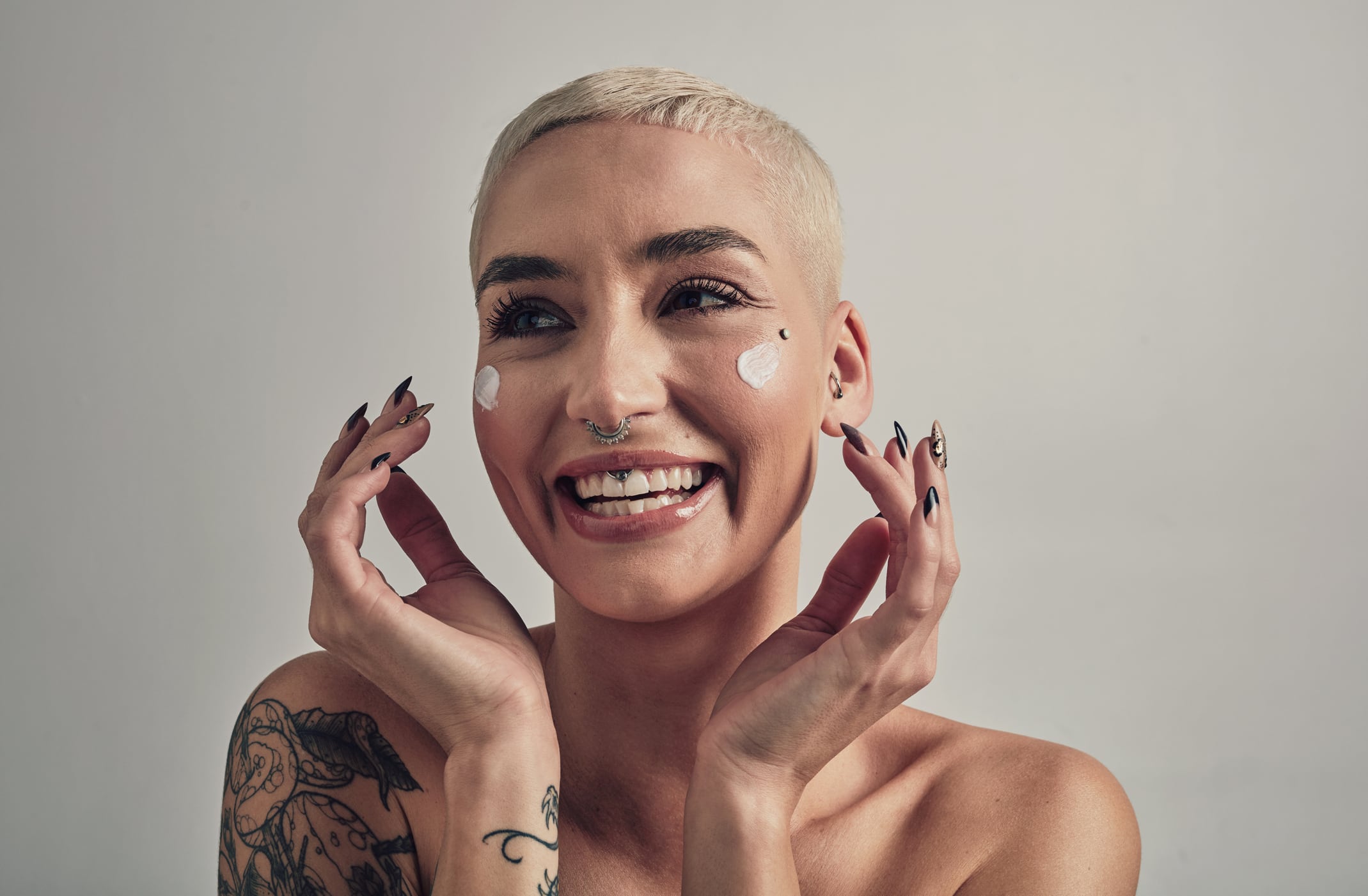 Psychodermatology and the ‘neuroglow’: shining a spotlight on the mind-skin axis