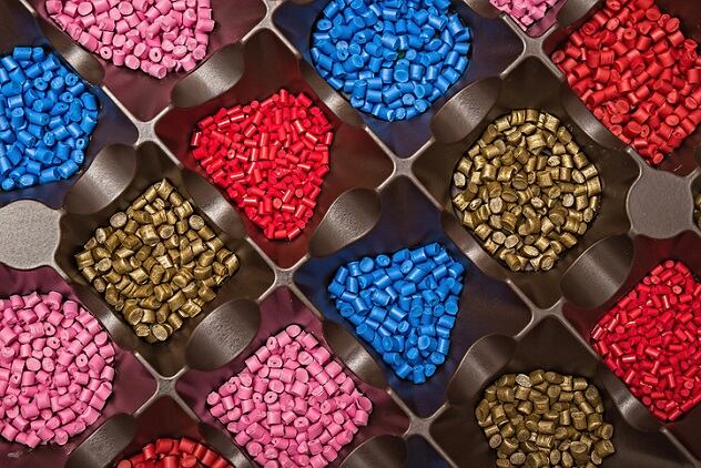 L-Oreal-invests-in-biotech-plastics-recycling-initiative.jpg