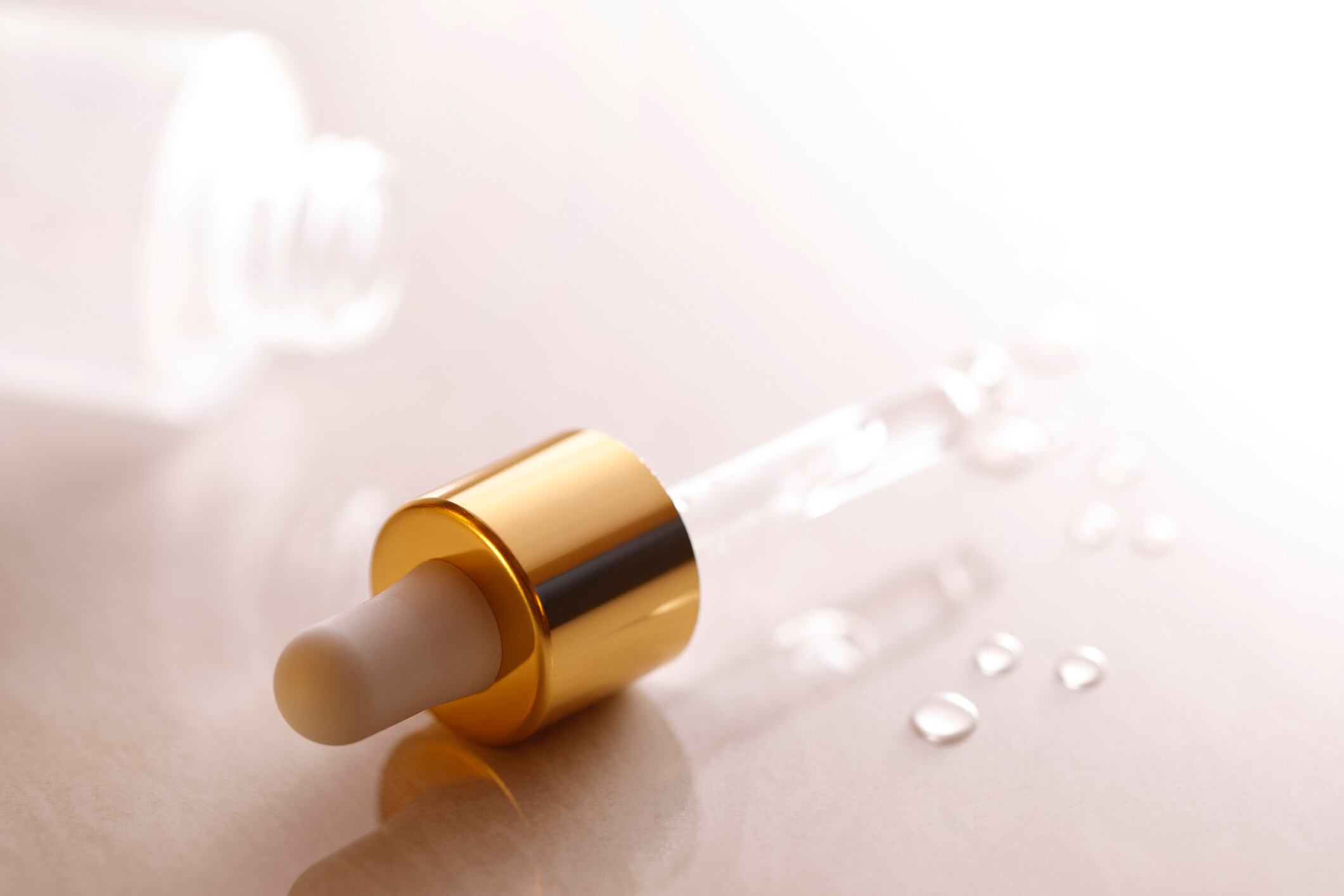 Exploring EU regulations: Mineral oil in cosmetics