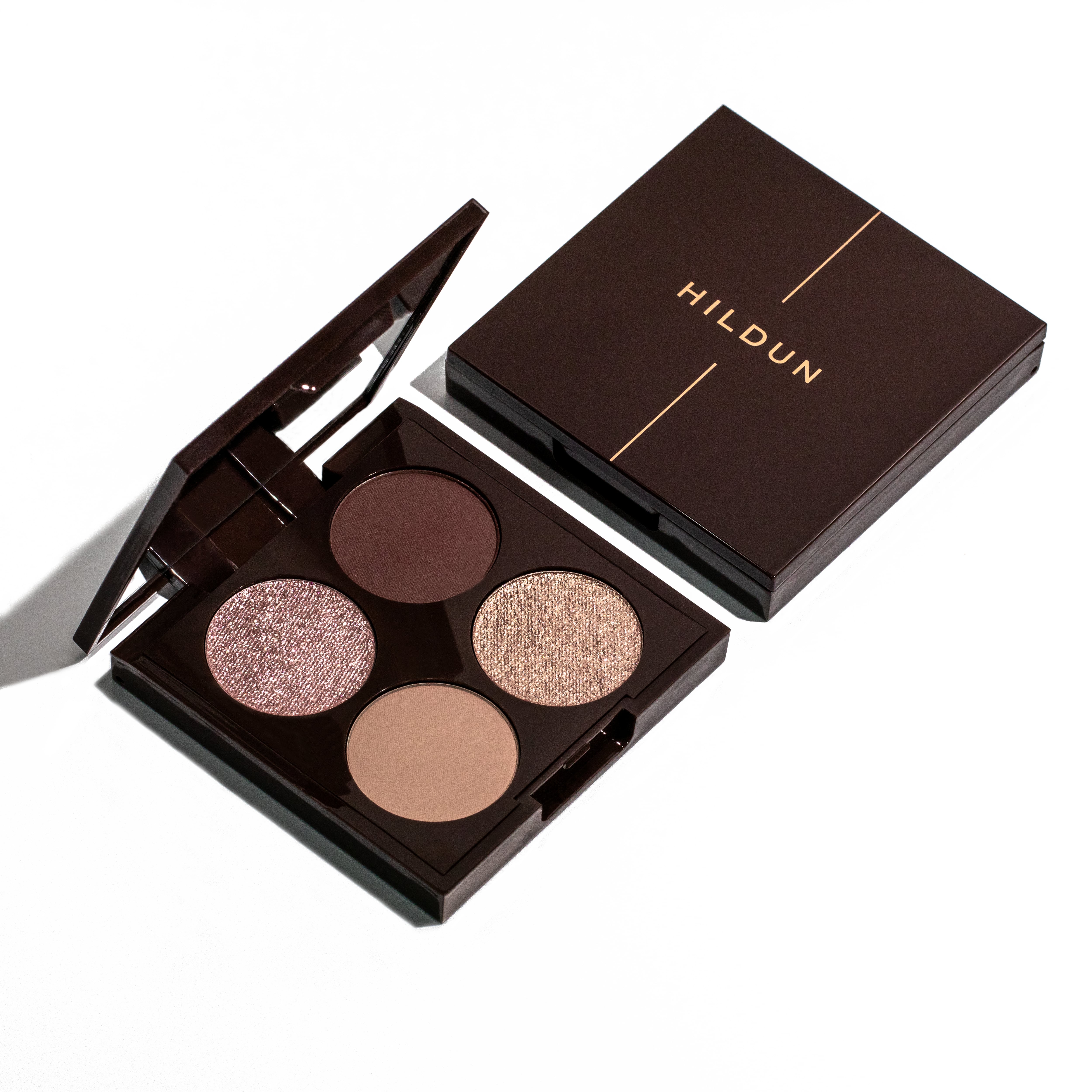 Hildun Beauty eyeliner makeup Hannah Martin Suzy Griffin