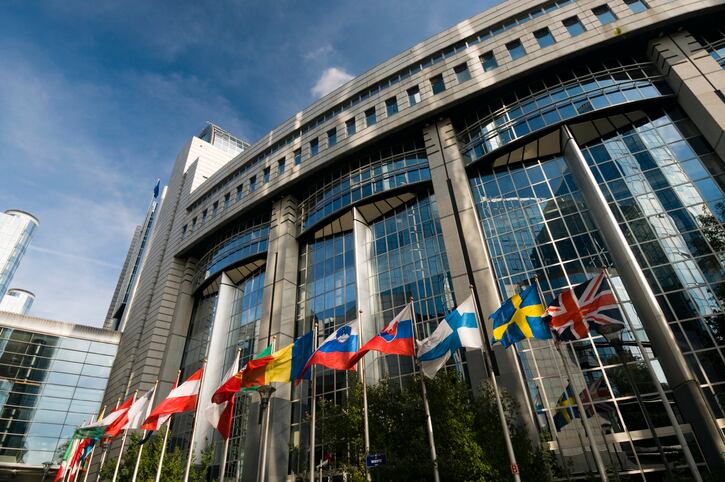 4. European Parliament votes for EU-wide plan to phase out animal testing