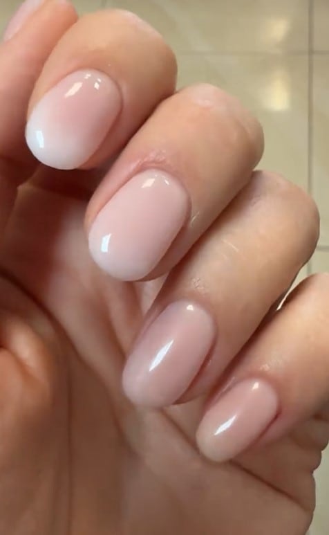 Ice cream manicure