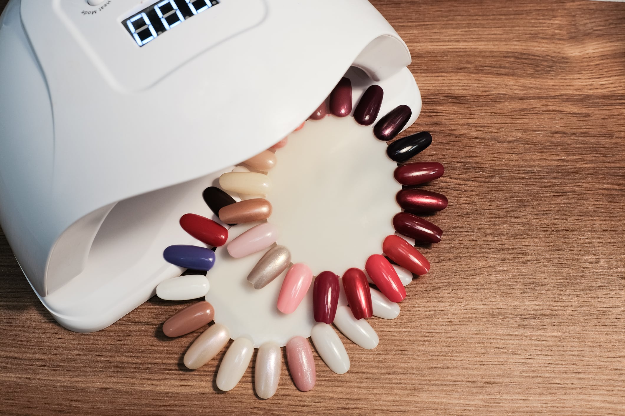 Radiation from UV nail polish dryers may cause cancer, claims new study 