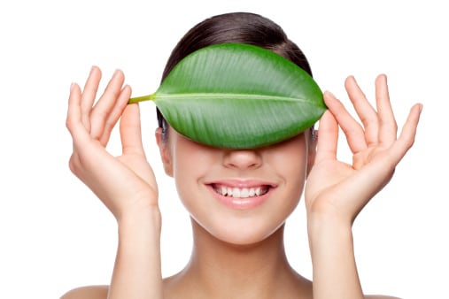 Sustainable-cosmetics-review-says-ingredients-focus-critical.jpg