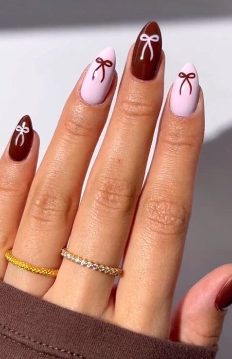 Bow nails 