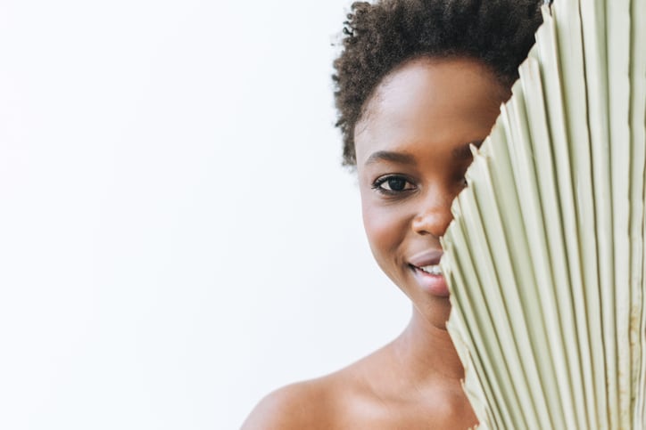 clean_ethical_beauty_cosmetics_consumer_woman_green_planet_sustainable_earth_trends.jpg