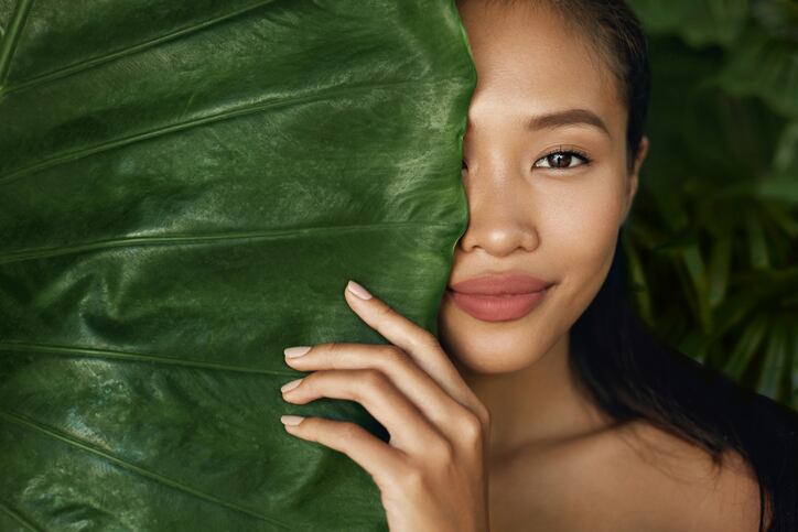 beauty_ethical_sustainable_green_sustainability_clean_planet_environment_natural_consumers_woman_girl_trends_skincare_body.jpg