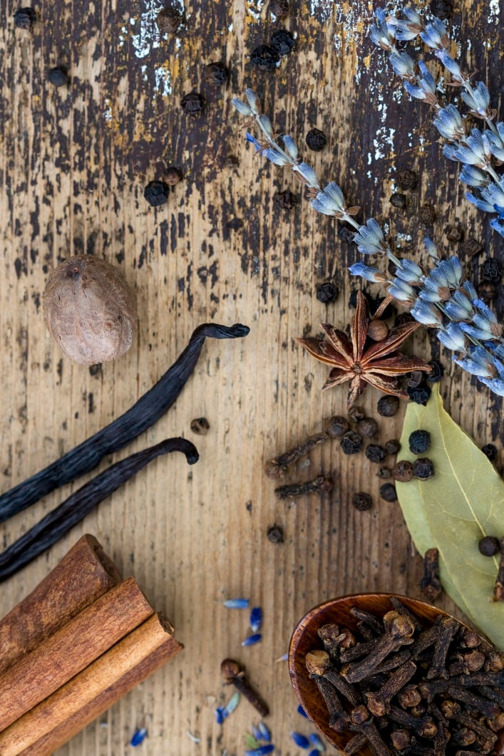 GettyImages-tanjichica7-herbs-flavours-fragrances.jpg