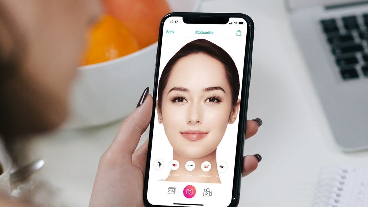 A.S. Watson and L’Oreal launch virtual make-up testing service to enhance shopping experience