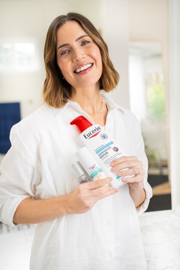 Eucerin_Mandy_Moore.jpg