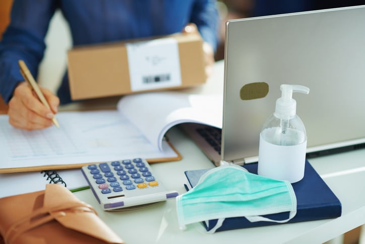 Online-selling-regulations-worldwide-for-cosmetic-companies.jpg