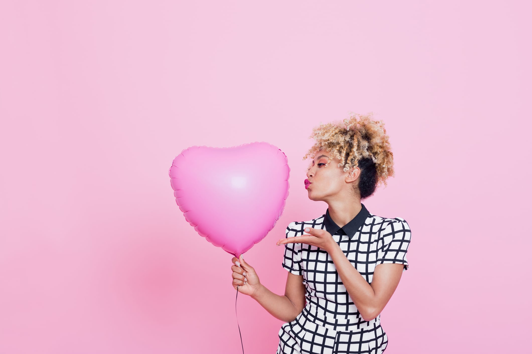 New cosmetic ingredient activates oxytocin to “recreate the glow of being in love”