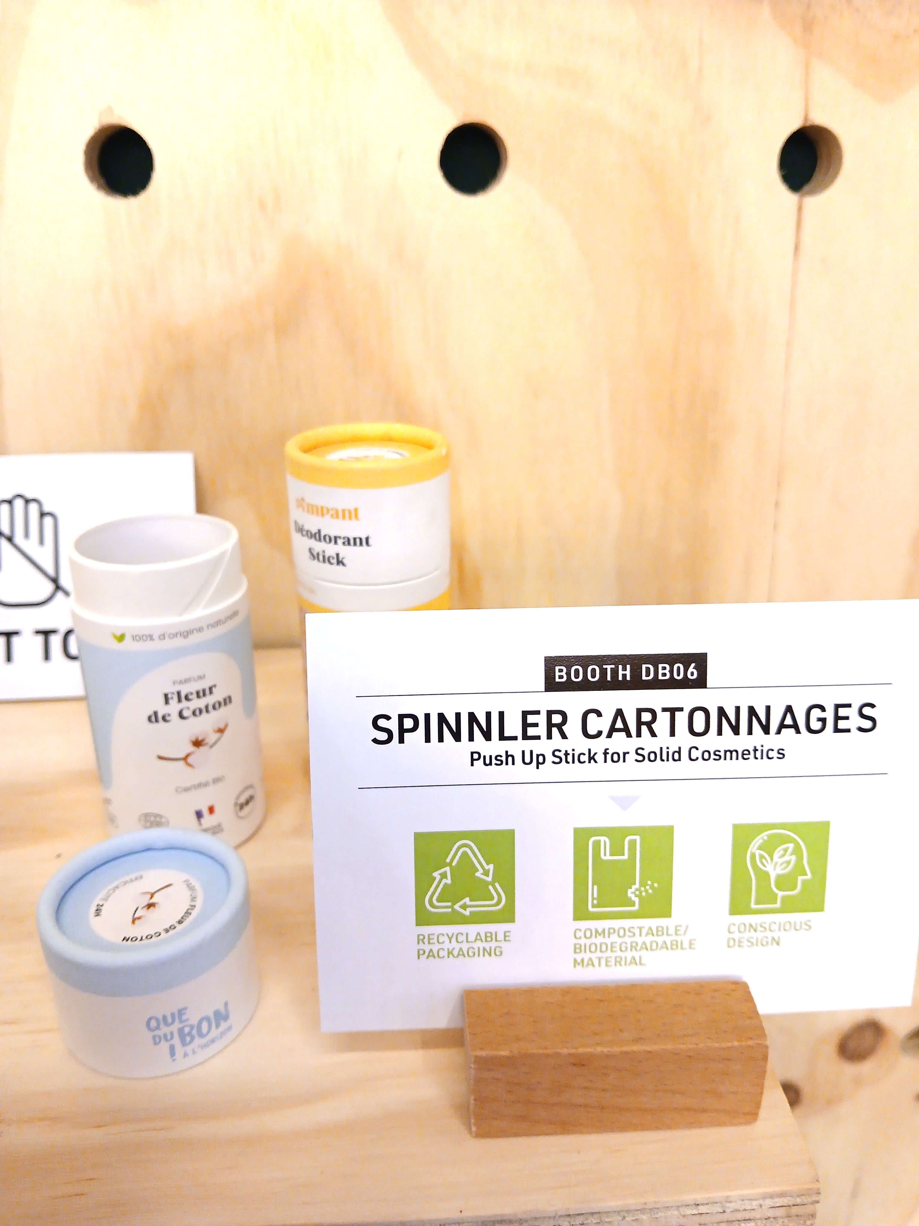 Spinler-cartonages-pushup-stick.jpg