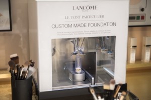 Customised foundation blending machine in-store (Image: L'Oréal/Alain Buu)