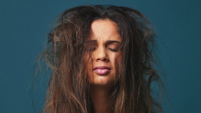 Kao has identified UV damage as the main cause of hair frizz on the outer layer of the head. ©Getty Images