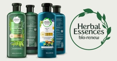 The haircare brand is aiming to change 90% of major packaging platforms to recyclable material and cut virgin plastic use by 50% by 2025. © Herbal Essences