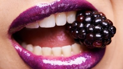 The research team created a functional food product of fermented blackberry which they believe may improve wrinkles. © Getty Images - PeopleImages