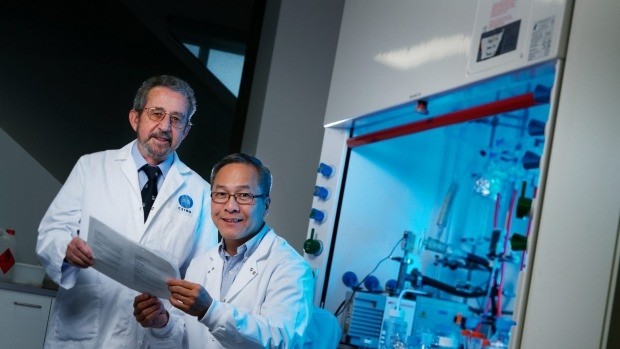  Two of the Nobel Prize contenders: Dr Ezio Rizzardo and Dr San Thang. Photo: Eddie Jim