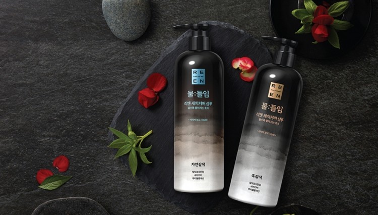 Amorepacific and LG H&H have both recently launched shampoos that can conceal grey hairs to great success. [ReEn]