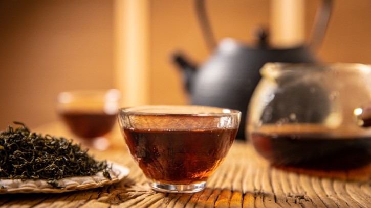 Skin-benefiting effects of dark tea polysaccharide demonstrate potential for cosmetics application. ©Getty Images