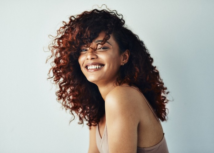 L'Oréal patents natural sugar-based hair styling formula for curly hair