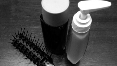 Scientists assess hair damage in straightening and colouring chemical treatments