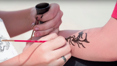 Black henna temporary tattoo? The skin damage could be permanent…